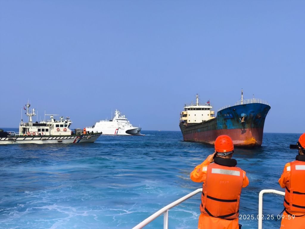 AkwyZ's tweet card. In his new book, The Web Beneath the Waves, writer Samanth Subramanian examines big tech’s role in subsea cables and growing geopolitical tensions around them. This is an excerpt on the threats that...