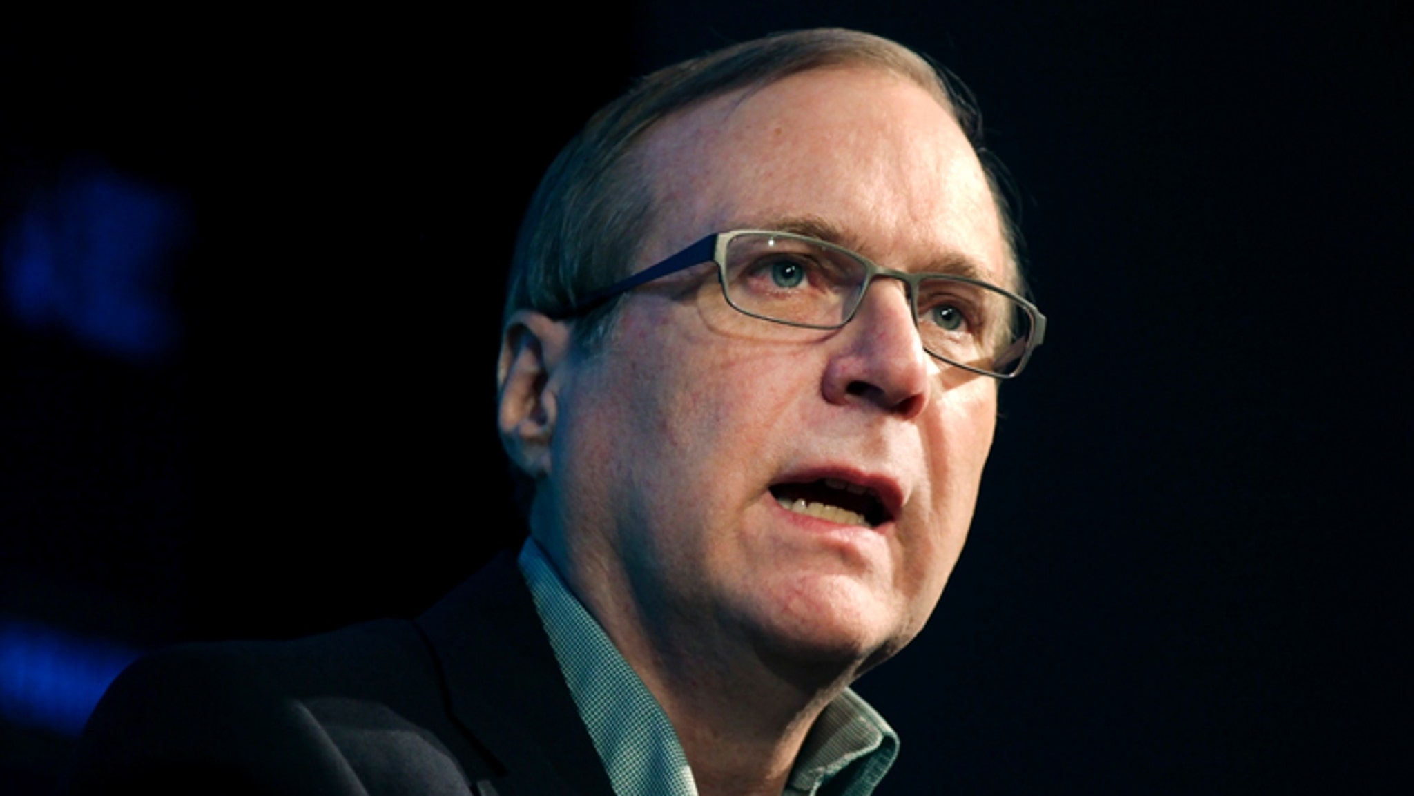 SteveJMcInally's tweet card. Microsoft co-founder and Seahawks owner Paul Allen dead at 65.