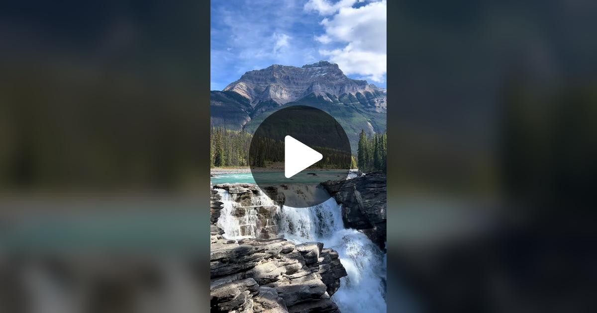 adelphi's tweet card. 4766 likes, 106 comments. “Name a more beautiful place than Canada”