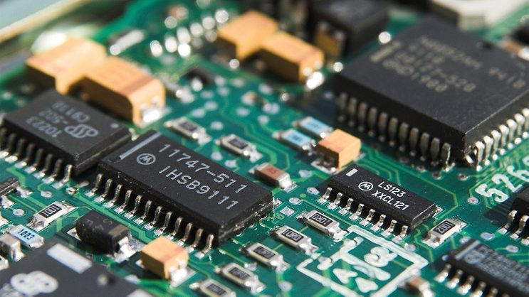 IncruxTech's tweet card. Hardware security is driven by the fast-paced change of the technology stack. Cybersecurity professionals must evaluate their hardware security posture.