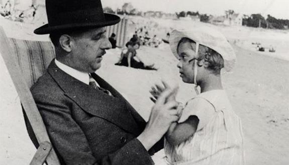 LaurettaBrown6's tweet card. A Father’s Love: The Story of Charles and Anne