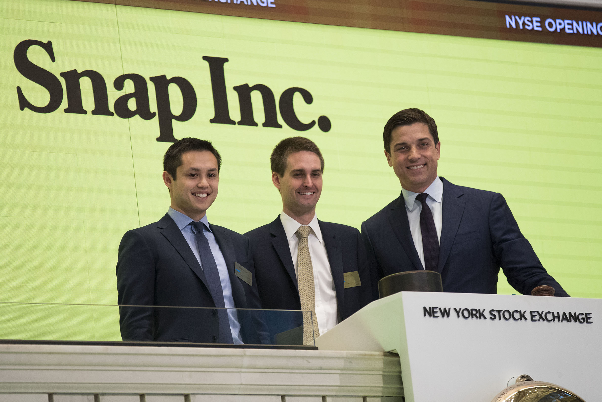 heap_tree's tweet card. Snap, the parent company of Snapchat, had a great day in its debut on the New York Stock Exchange. After pricing the IPO at $17 per share yesterday, the
