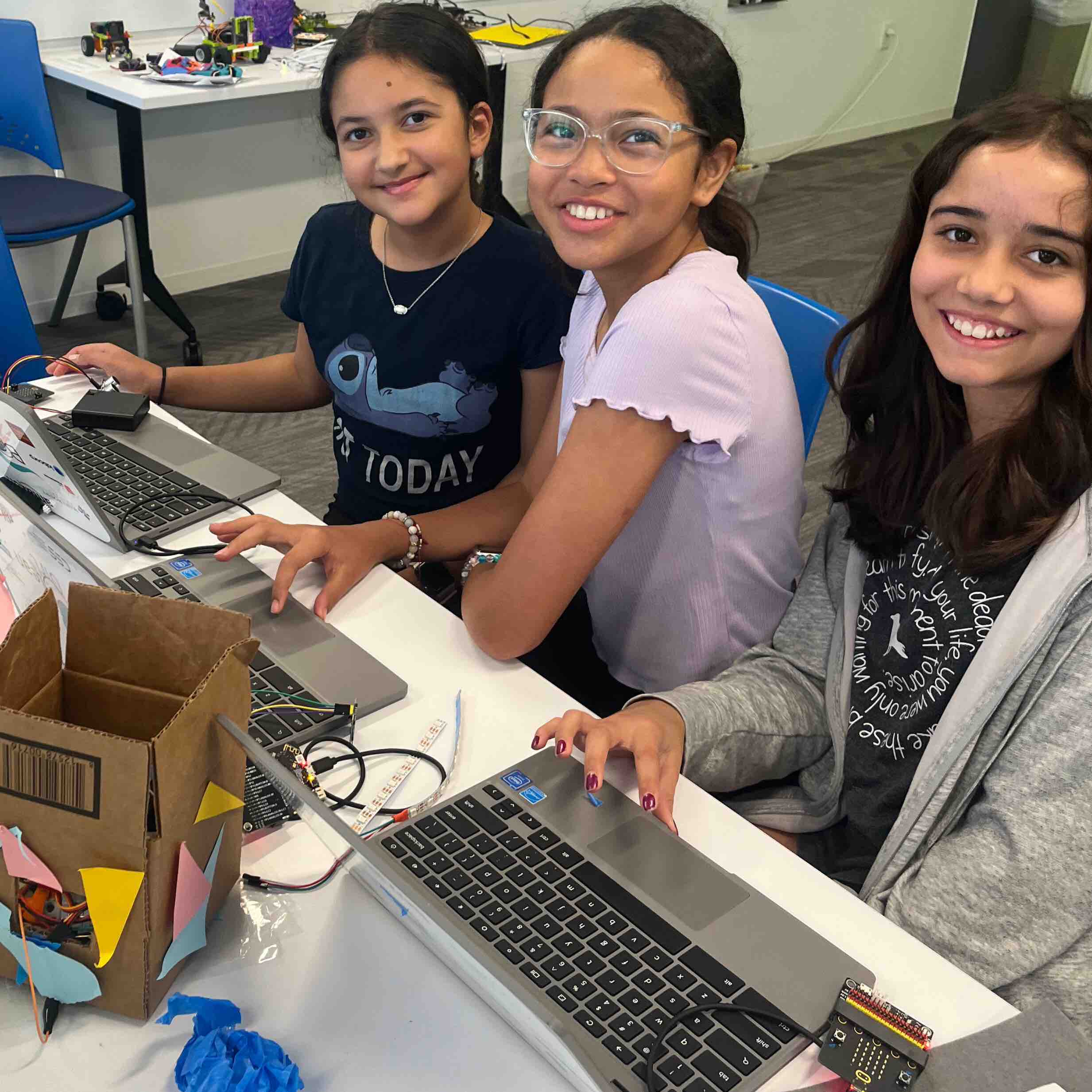 BooleanGirlProj's tweet card. Arlington STEM Summer Camp photos - week 7