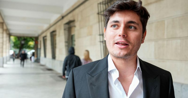 diariosevilla's tweet card. La institución sevillana asegura que el acto "atenta contra la convivencia" y no tiene constancia de peticiones para realizarlo