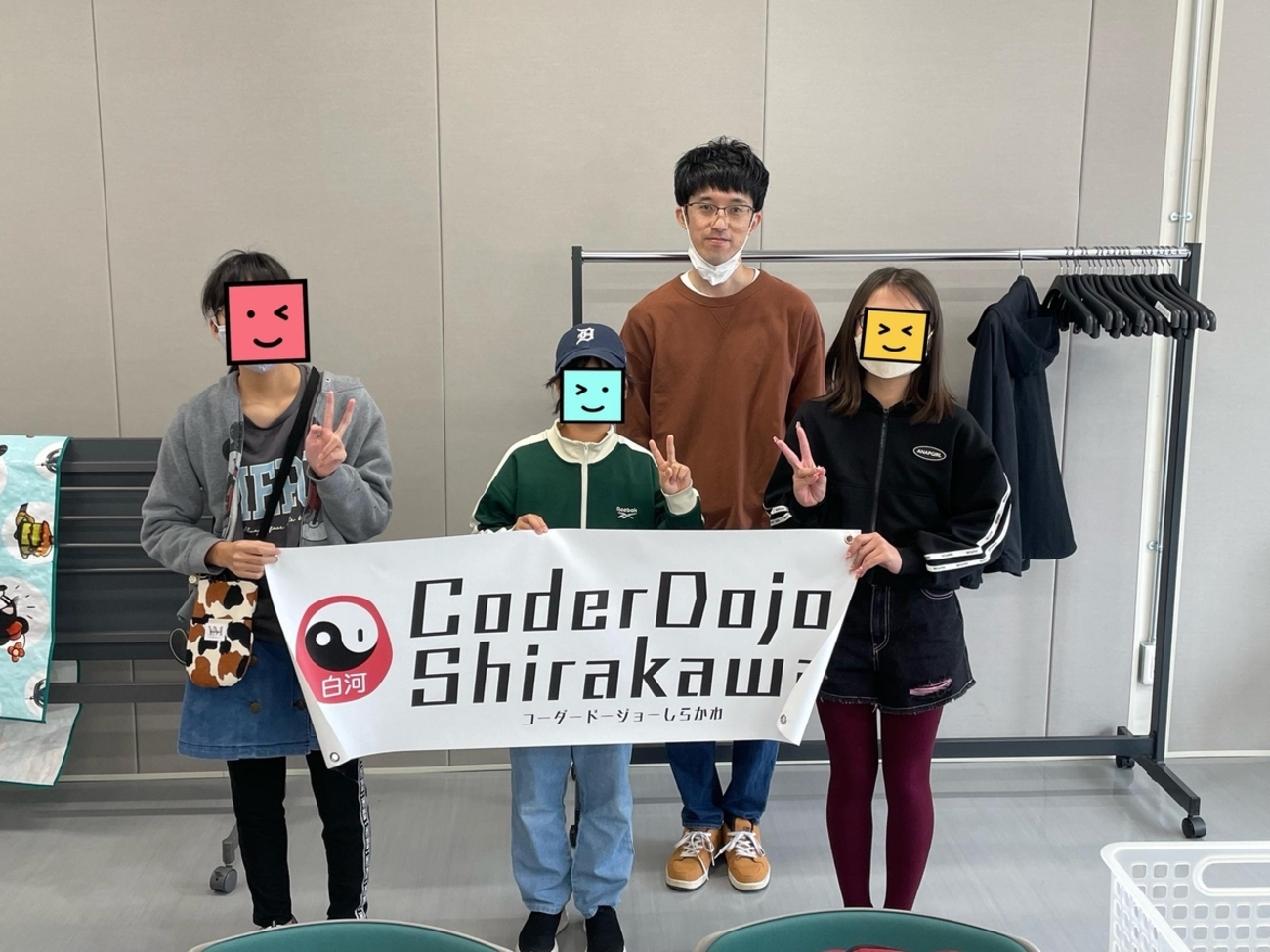 Coderdojo_shira's tweet card. 随分遅くなってしまいましたが、CoderDojo白河 2024年12月の開催レポートです。2024年最後の開催は、２名のNinjaが参加してくれました。 Ninjaたちのようす 写真を撮るのを失念しておりました・・・。１名はマイクラEduで作品作り、もう１名はマイクラでPythonプログラミングに取り組んでおりました。…