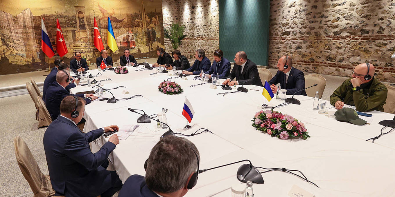 CSESfeed's tweet card. Jeffrey D. Sachs insists that the solution that was on the table in March remains the only viable option for restoring peace.