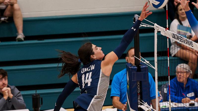 UNCWVolleyball's tweet card. Red-shirt junior Hannah Forbes' seven kills led UNCW as the Seahawks dropped their Coastal Athletic Association season-opener in three straight (25-14, 25-19, 25-15) to Hofstra on Friday at the David...