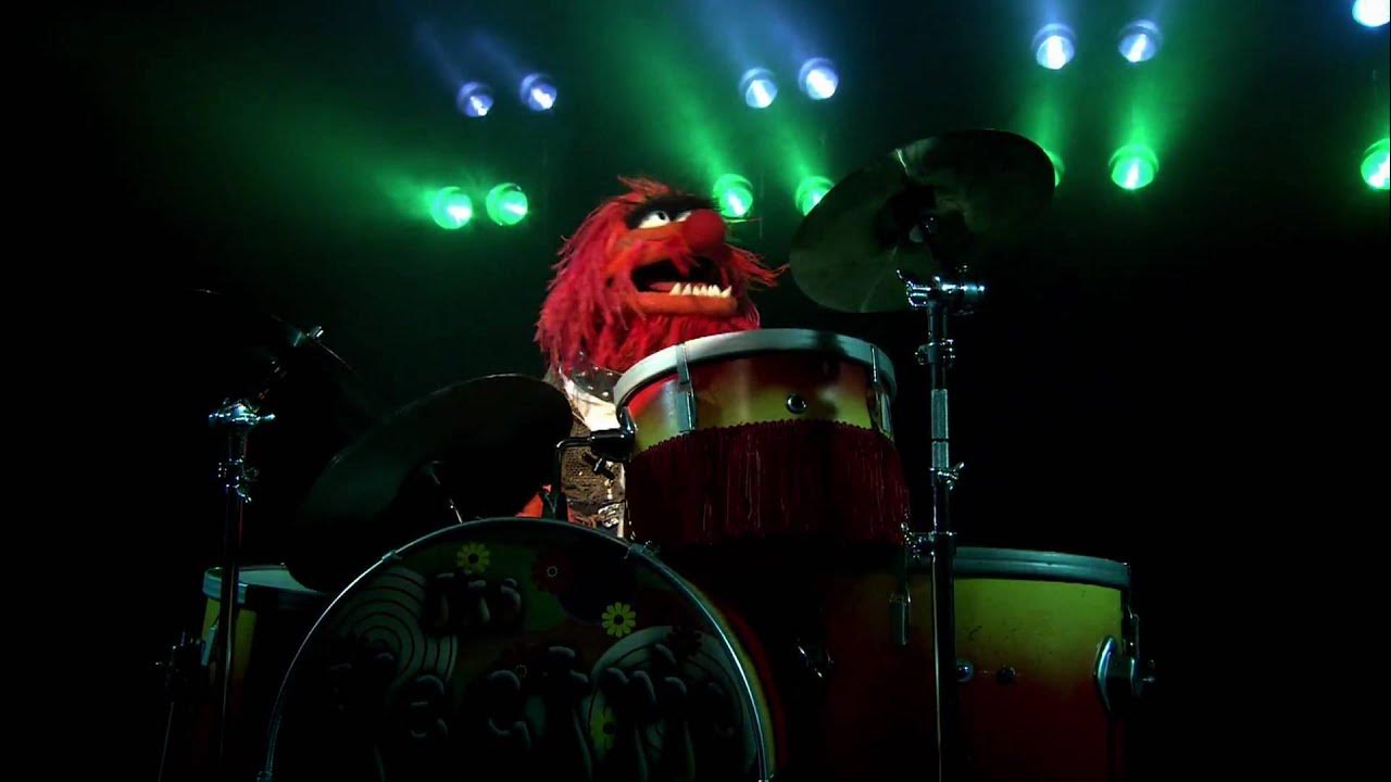 geoffdoesstuff's tweet card. Bohemian Rhapsody | Muppet Music Video | The Muppets