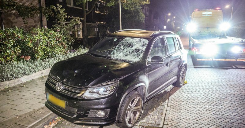 Zwaar beschadigde auto aangetroffen in Amersfoort