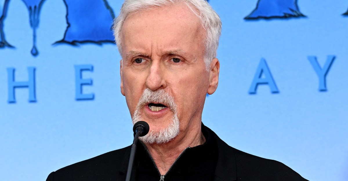 verge's tweet card. Director James Cameron has signed a deal to become the newest member of Stability AI’s leadership team.