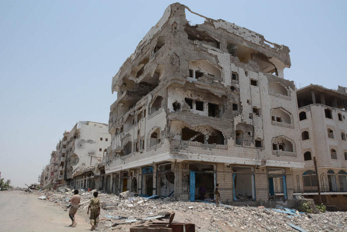 UNOCHA's tweet card. News and Press Release in Arabic on Yemen about Food and Nutrition and Protection and Human Rights; published on 29 Aug 2019 by OCHA and UN RC/HC Yemen
