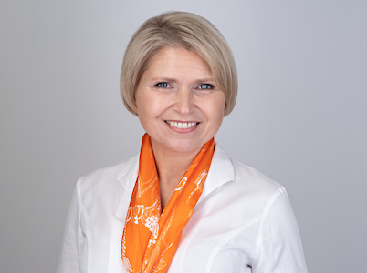 Sasimurthy1's tweet card. Inspirational Woman: Ilona Simpson | Chief Information Officer EMEA, Netskope