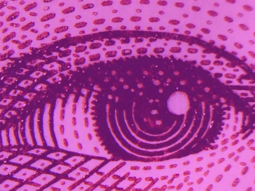 TechTrindle's tweet card. Find out the reasons why should managers understand how visual perception may be biased and what they can do to minimize this within the organization.