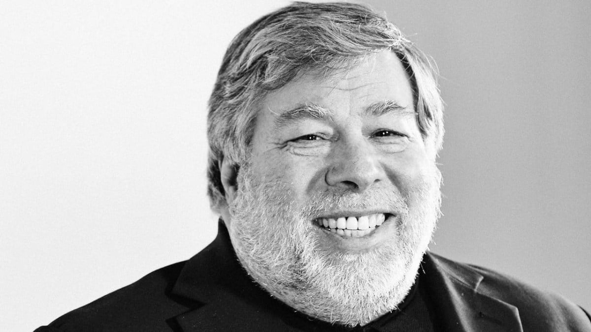 TechGadgetBlog's tweet card. Wozniak will be establishing Privateer Space with Ripcord co-founder Alex Fielding.