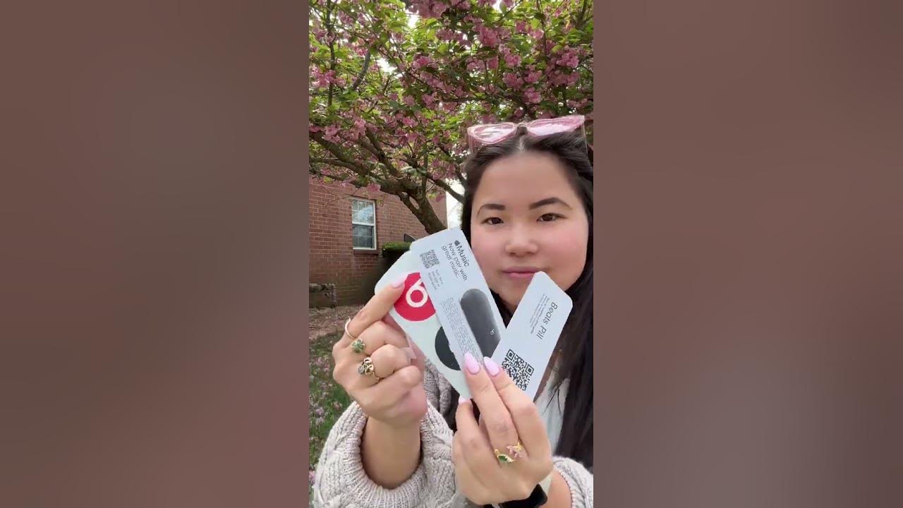 TechAlertHub's tweet card. Unboxing the New Pink Beats Pill
