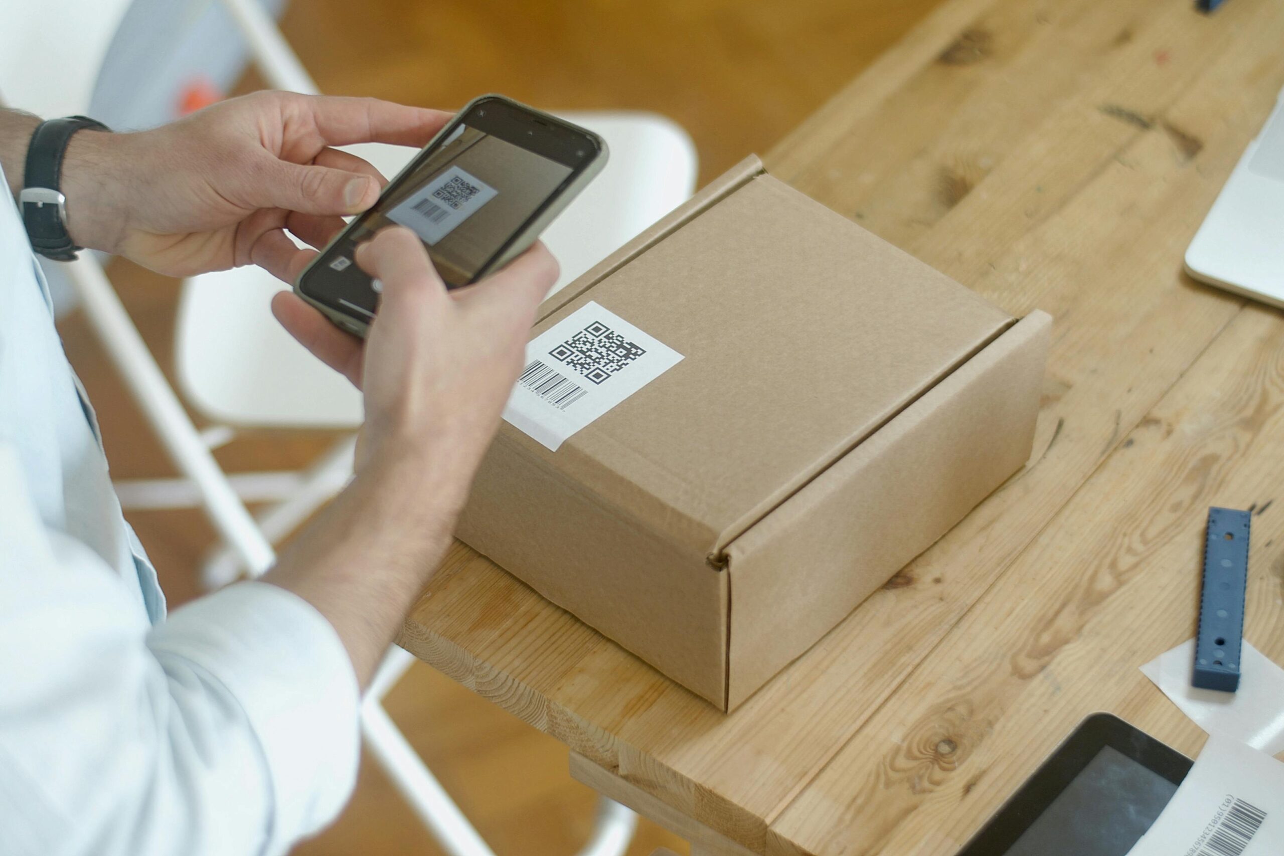 GSMBarcoding's tweet card. Discover how GSM Barcoding provides high-quality custom label manufacturing solutions designed to meet your unique business needs.