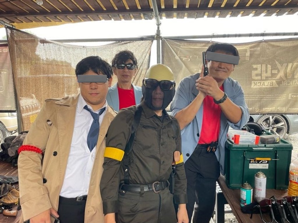 RPD_Makimura's tweet card. お馴染み、HQ-リロードのリボルバー定例会今回はなんと…生憎の雨😭だと言うのにも関わらず「1人のキャンセル者も無い」と言う異常事態。どうやら、リロードの民はキ…
