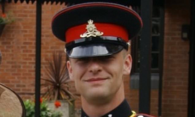 DailyMail's tweet card. Homeless veteran Rob Homans (pictured) was just 35 when he took his own life. His mother has blamed the local council for not offering him his own house.