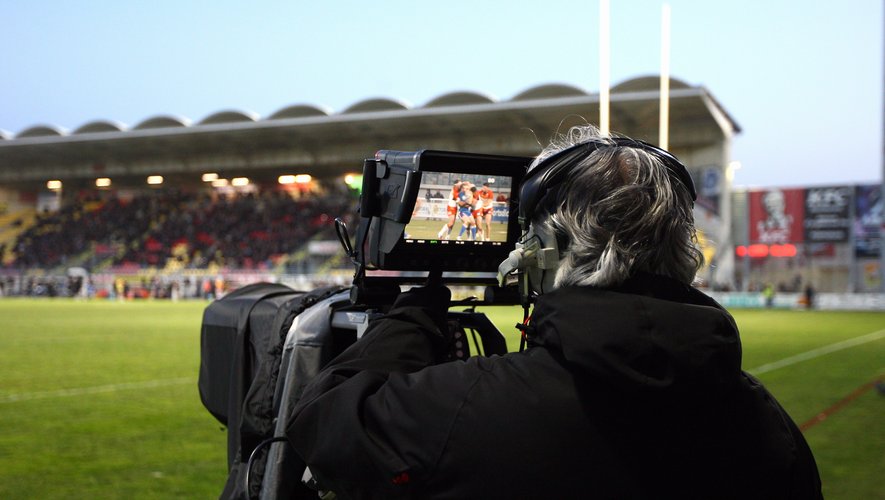 lequipe_pro's tweet card. Révélée dans nos colonnes, l'information prend de plus en d'épaisseur. L'Équipe live (dans l’espace TV du site et l’application L’Equipe), diffusera les 27 rencontres des Dracs en Super League à...