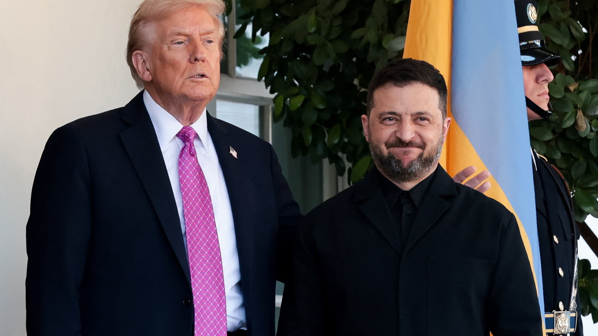 BlueCollaredLib's tweet card. Trump appears to be seesawing in his support for Ukraine, following his phone call with President Vladmir Putin last Thursday.