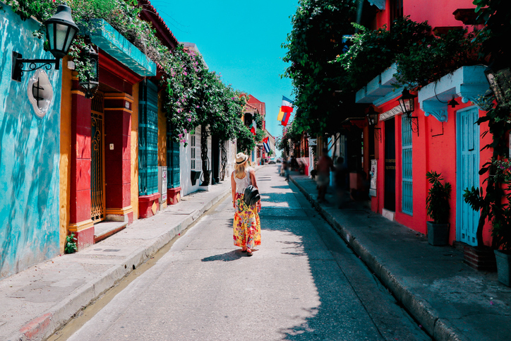 amdwebdesign's tweet card. For a true adventure on the other side of the world, have a gander over these digital nomad visas in North, Central and South America