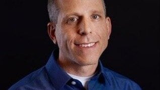 AlsaRBTriple's tweet card. Matt Kaufman needs to resign as Roblox's Chief Safety Officer.