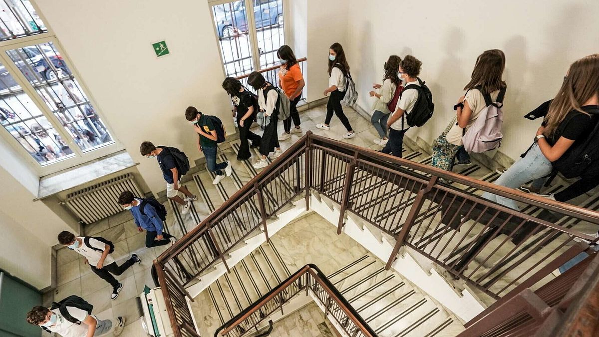 ap_grade's tweet card. Un occhio al futuro e al mondo del lavoro e indispensabile. Ma niente conta piu dell'attitudine dello studente che dovra iniziare un nuovo percorso di studi