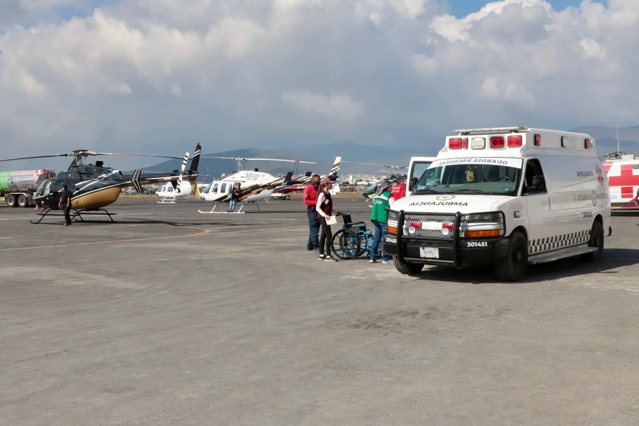 UniversalHgo's tweet card. Más de 190 personas han recibido atención médica en hospitales del ISSSTE, IMSS y unidades locales; además, una unidad móvil llegó a comunidades aisladas de Huehuetla.