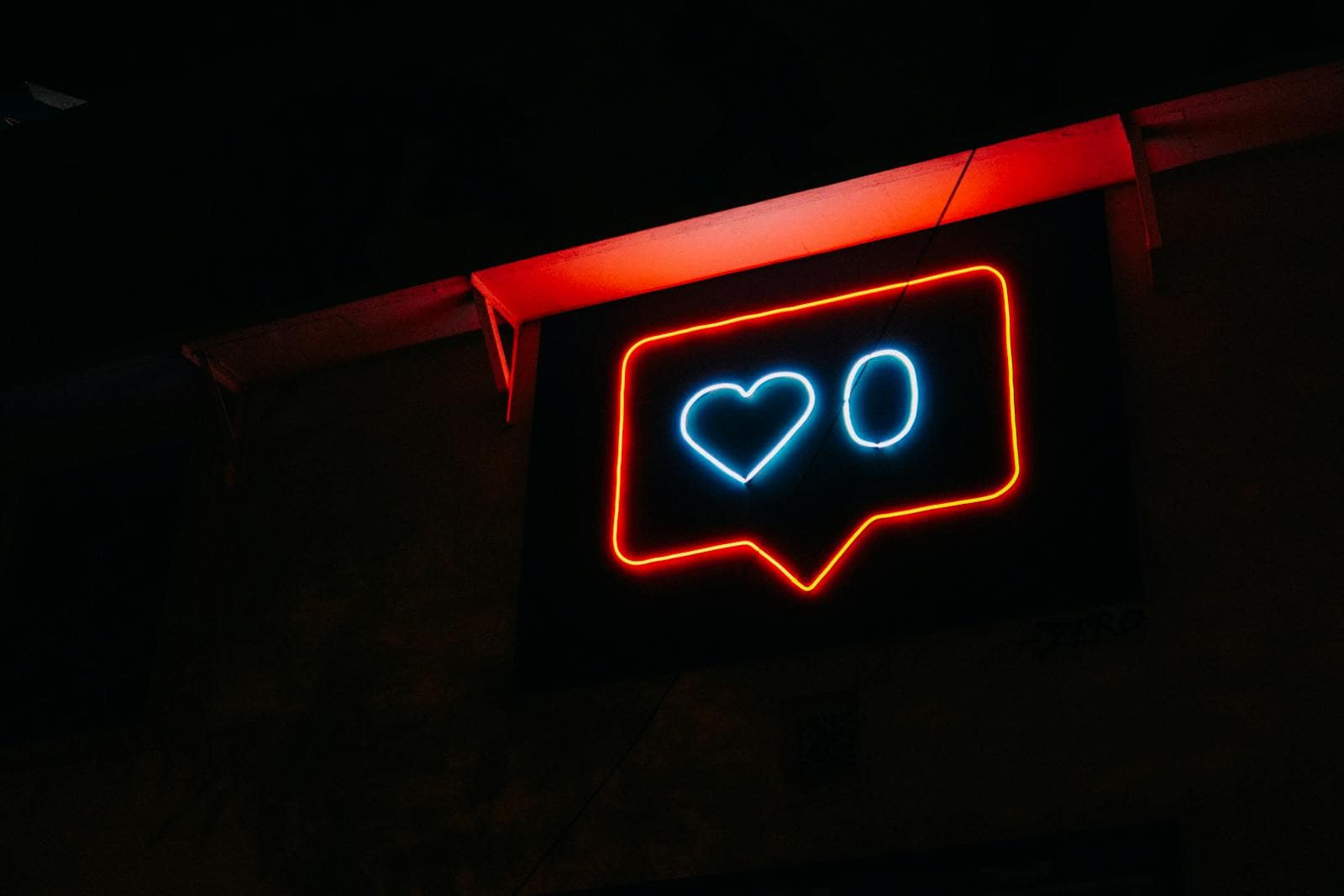 TeracoreZA's tweet card. To navigate the world of Instagram successfully, it’s crucial to grasp how the platform's algorithm operates. The Instagram algorithm is designed..