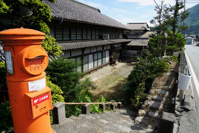 AnaTofuZ's tweet card. # Otsuki.なんかとは Kyoto.なんかをはじめ、湘.なんかや akihabara.anyを参考にしたノンジャンルトークイベントです。 8月に甲府でKofu.なんかを開催予定ですが、今回は大月、郡内地方での開催となります。前回の「Kofu.なんか」の雰囲気はこちらをご覧ください 今回のレギュレーションは1つだけです 1. だいたい時間以内であること 今回は技術ネタに限らずなんでもよい...