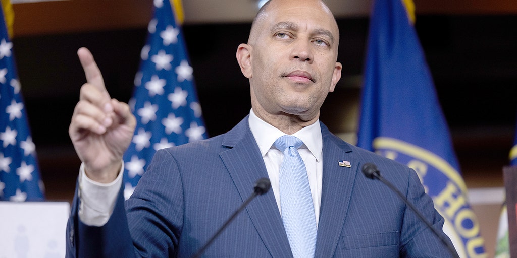 GoodeJobs's tweet card. House Minority Leader Hakeem Jeffries defended his claims that redistricting could "rig" the midterm elections during a CBS "Face the Nation" interview.