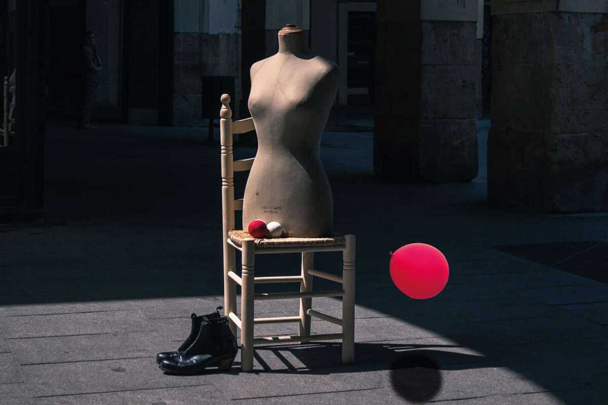 miniguidebcn's tweet card. Barcelona’s annual flamenco festival returns for a new edition