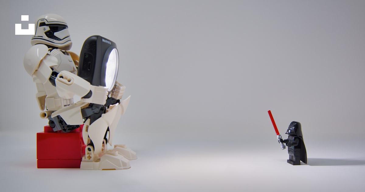 danieledandreti's tweet card. Just Star Wars Day 2020 #stayathome – Scarica questa foto di Daniele D'Andreti su Unsplash