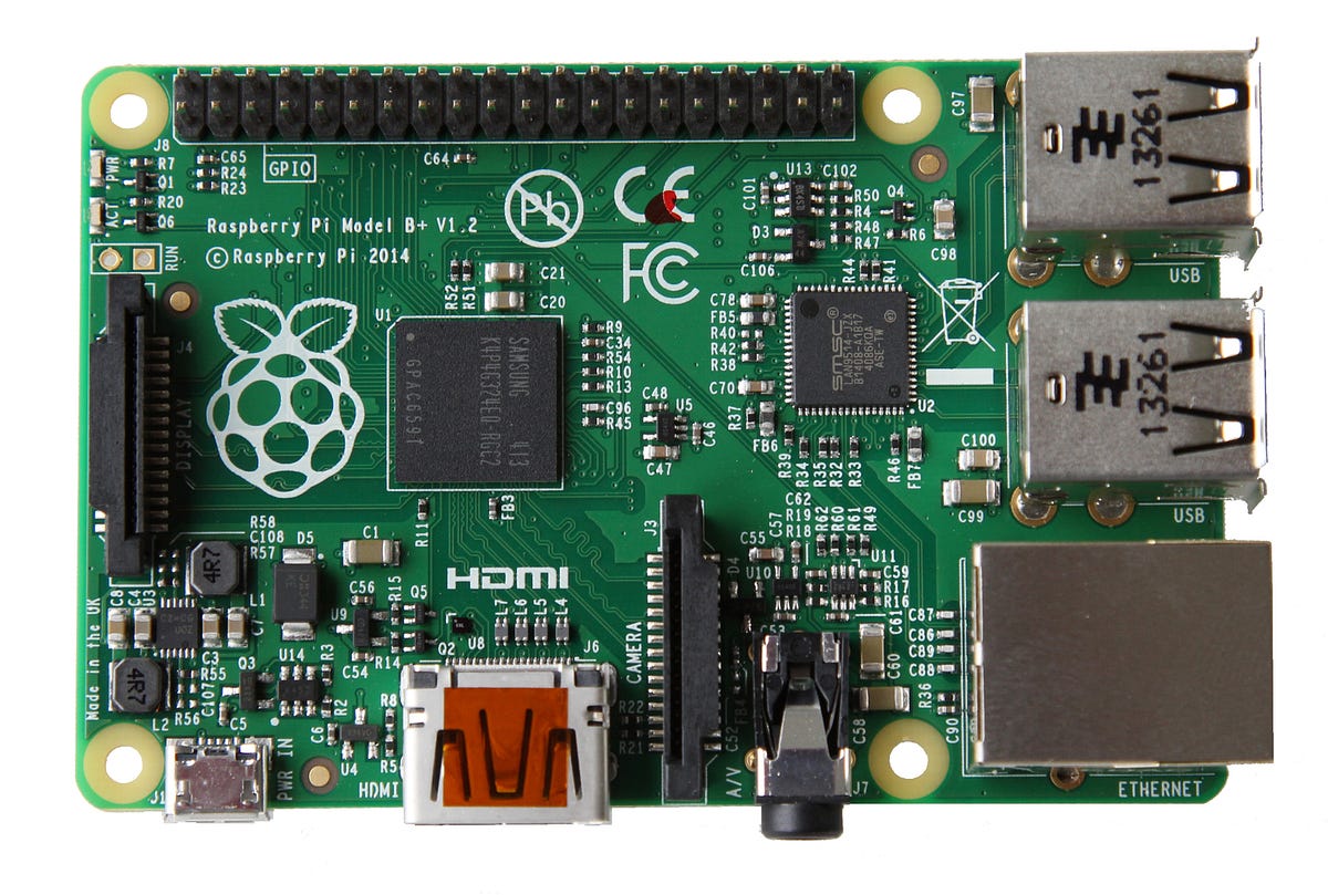 learntocode_'s tweet card. iOS + Swift Server + Raspberry Pi = Madness