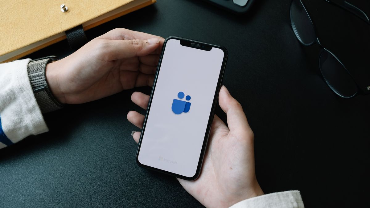techradar's tweet card. Teams will automatically update your work location