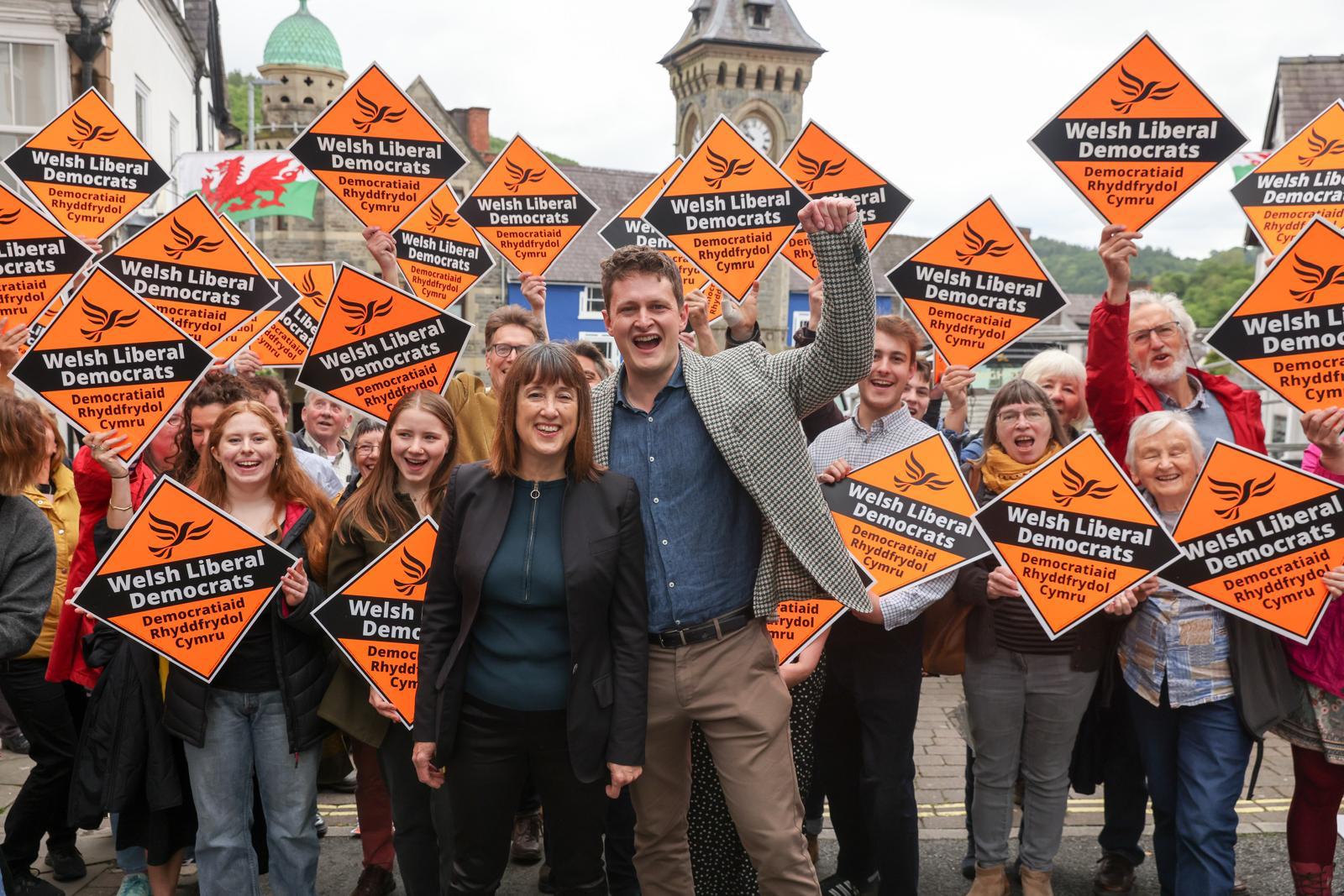 LibDemDavid's tweet card. Welsh Liberal Democrat Deputy Leader David Chadwick has urged disillusioned Conservatives to join his party, claiming the Lib Dems are now the only serious centre‑ground alternative in Wales and the...