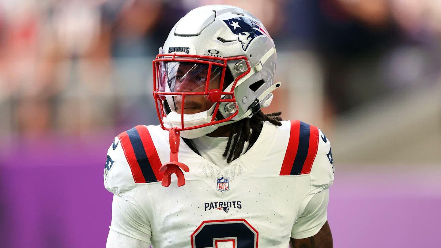 ASeaofRed's tweet card. Here’s how former Liberty players fared this past week in the NFL. WR DEMARIO DOUGLAS This week: New England 31, Tennessee 13 Demario had 3 catches for 17 yards on his three targets in the win for …
