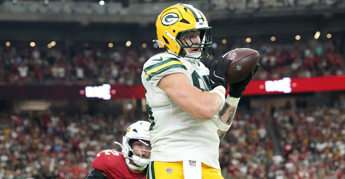 acmepackingco's tweet card. Breaking down the Packers’ huge 4th down conversion in their win over the Cardinals.