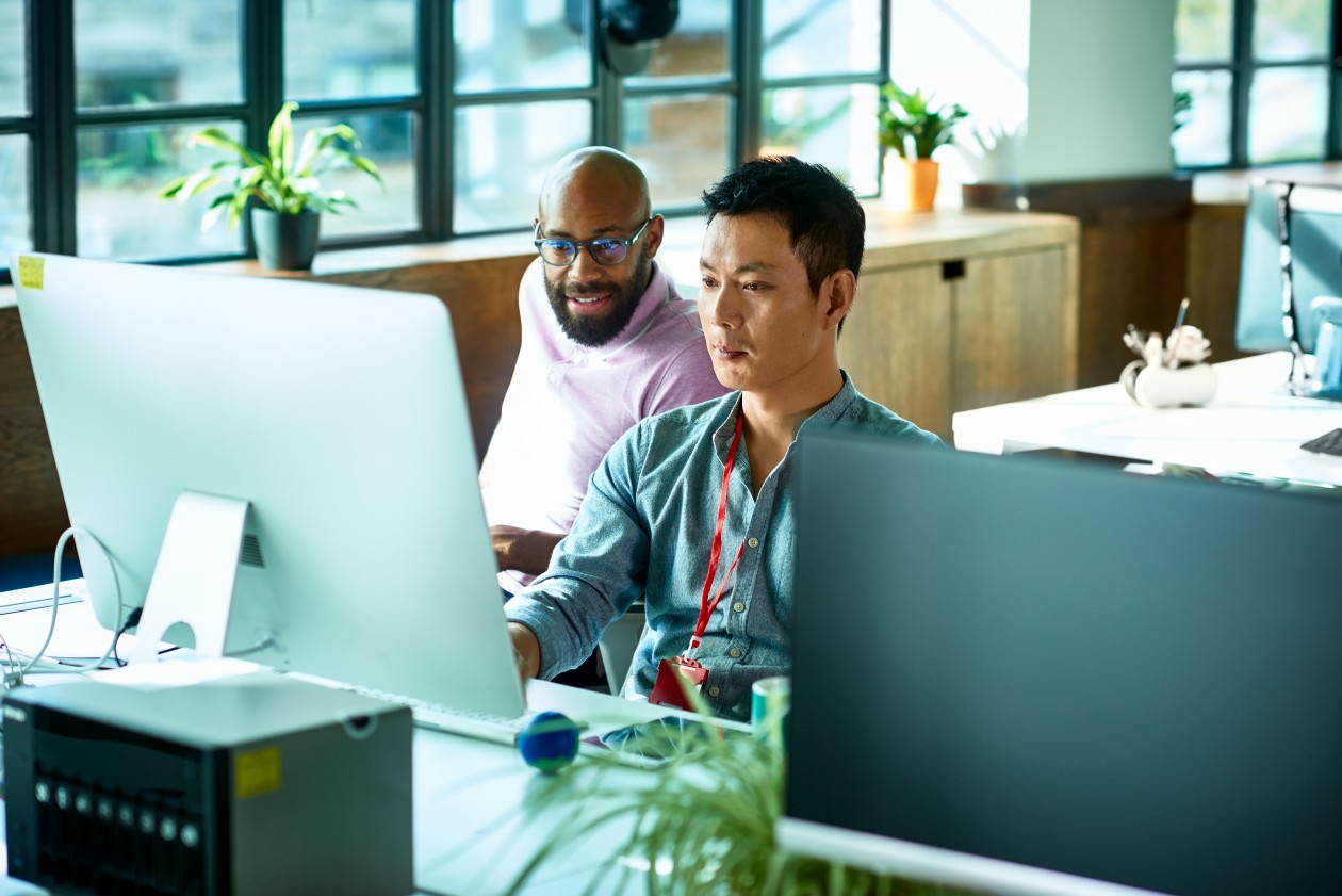 SQLServer's tweet card. Announcing SQL Server 2025—empowering customers to develop modern AI applications securely using their data, complete with best-in-class security, performance, and availability.