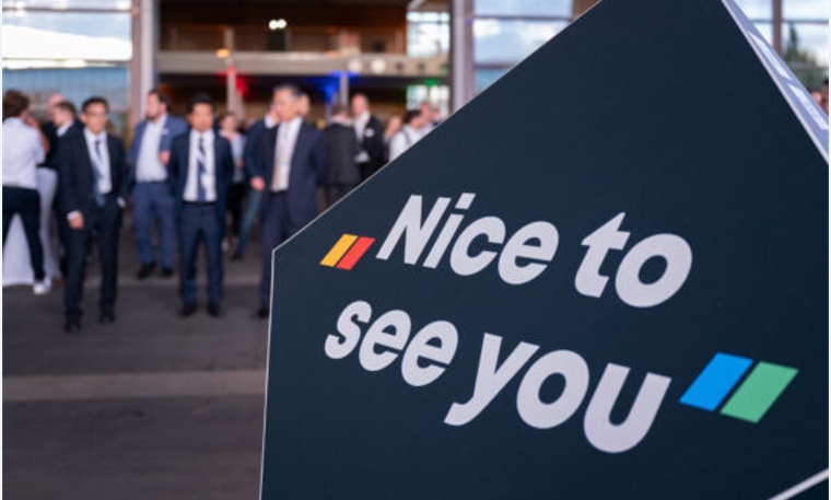 mundocompresor's tweet card. EMO HANNOVER | Comienza el evento inspirador para la industria, con la automatización, sostenibilidad, IA (Inteligencia Artificial) y digitalización como principales temas.