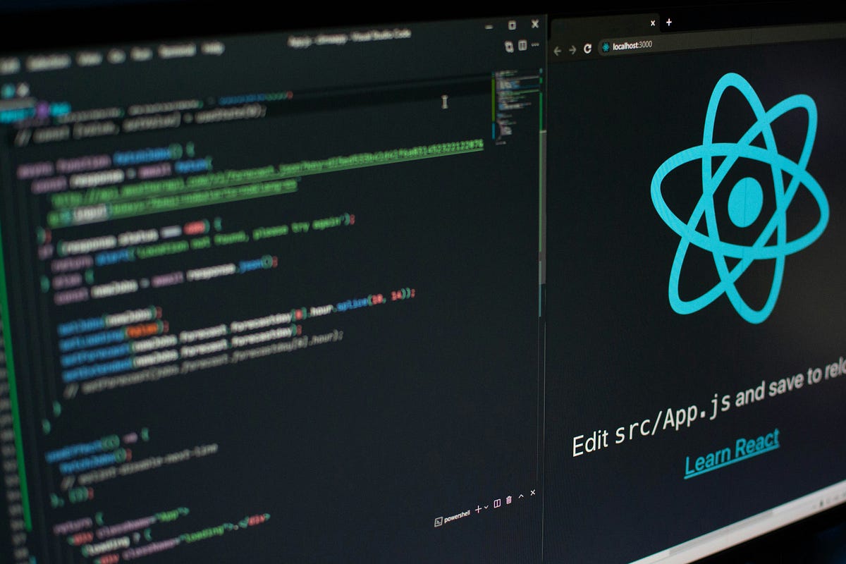 FreelancebarM's tweet card. React is one of the most popular JavaScript libraries for building user interfaces, particularly for web applications. Its flexibility…