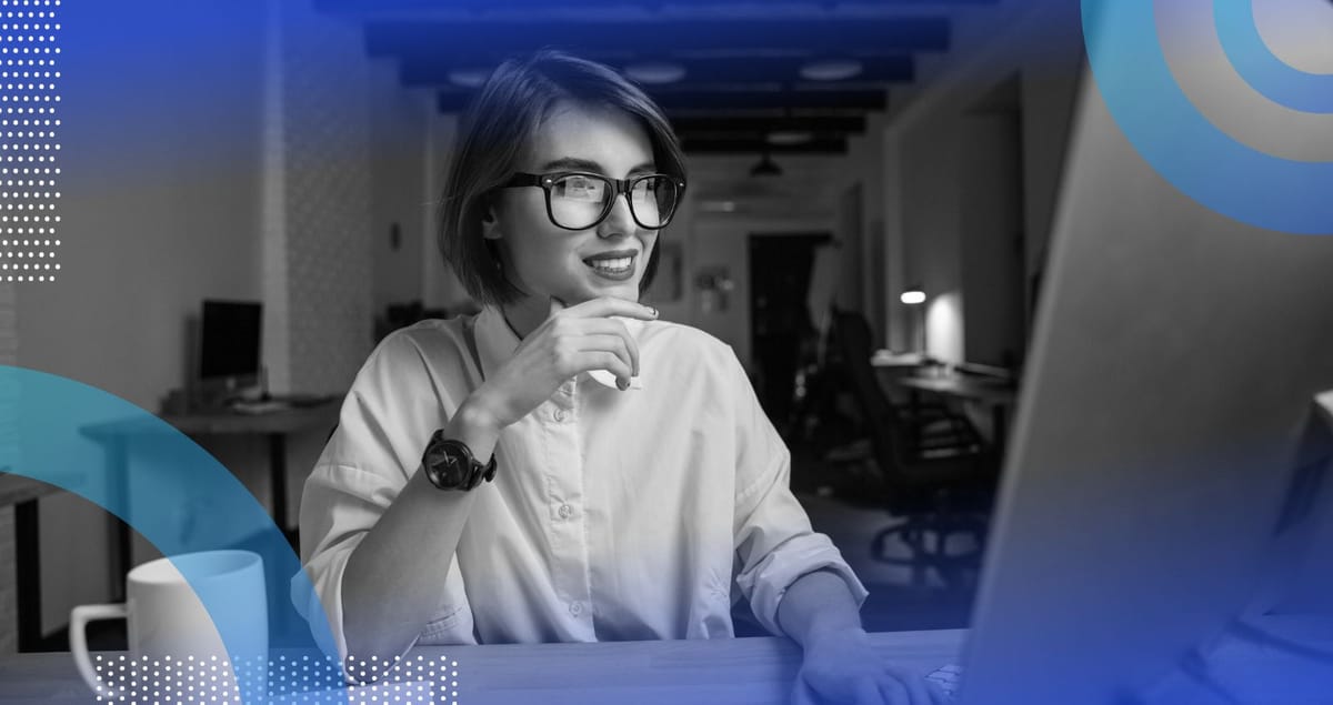 GirlsWhoCode's tweet card. In this article, a woman software developer offers observations and advice from her decades-plus experience in the tech sector.
