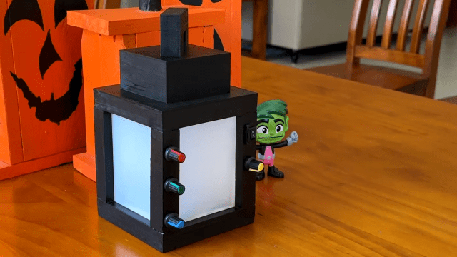 hackaday's tweet card. Sometimes it’s fun to bring props from video games into the real world. [Hulk] has done just that with their latest Halloween build—creating a working replica of the lantern from Minecraft. K…