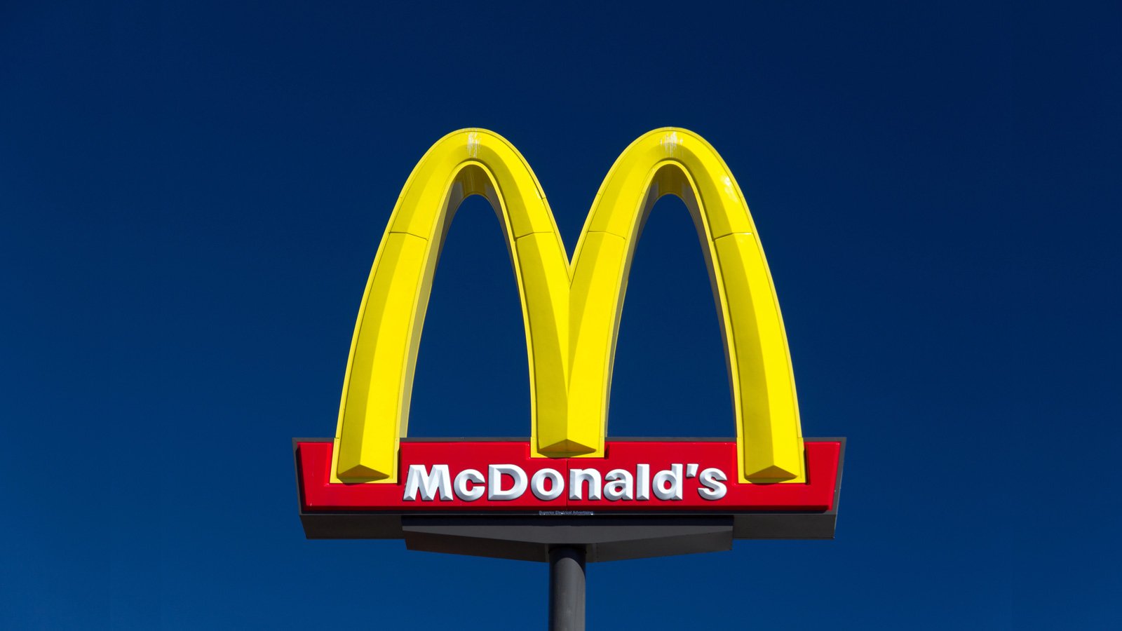 sslpost's tweet card. McDonald's restaurants are suffering global IT outages that prevent employees from taking orders and accepting payments, causing some stores to close for the day.
