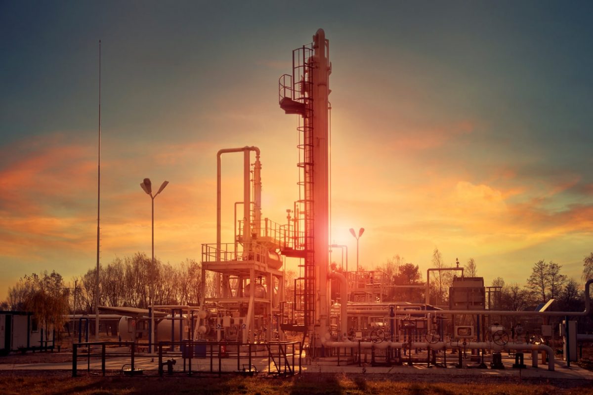 KBDeltaMFG's tweet card. A process gas compressor is a critical component in industrial applications, and careful consideration of design and materials is essential.