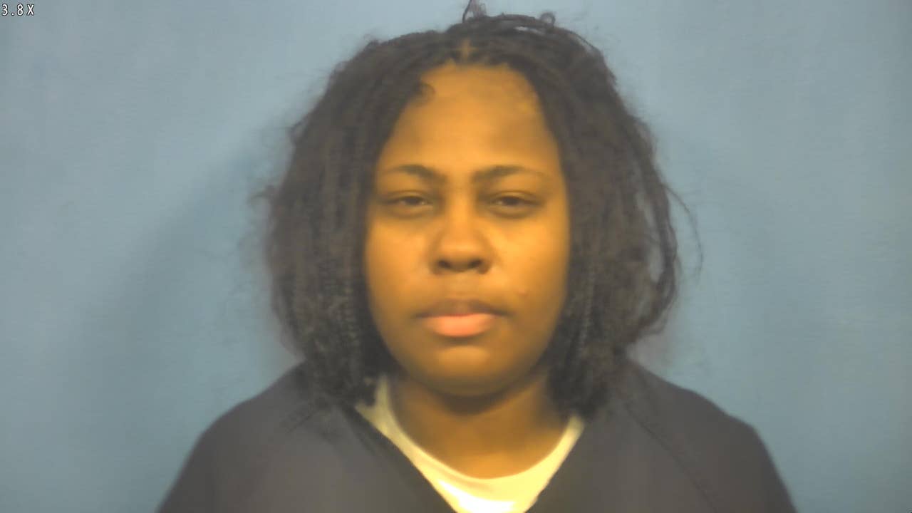 fox32news's tweet card. A Chicago woman was arrested Wednesday after allegedly fleeing from police and crashing into another vehicle in Oak Brook.