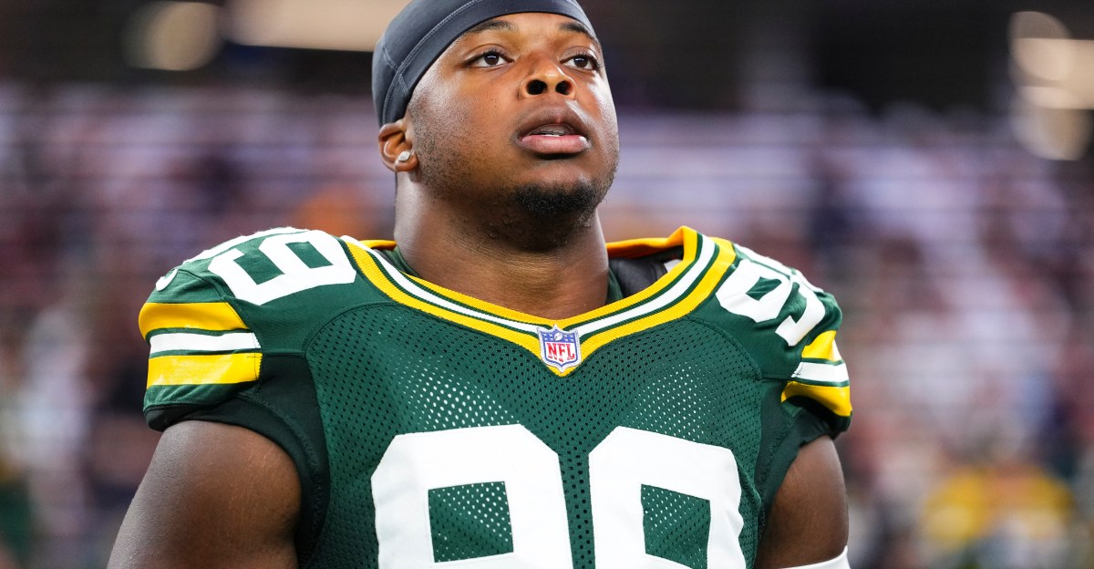 acmepackingco's tweet card. Green Bay rookie defensive end Barryn Sorrell is playing a lot of defensive tackle snaps at 256 pounds.