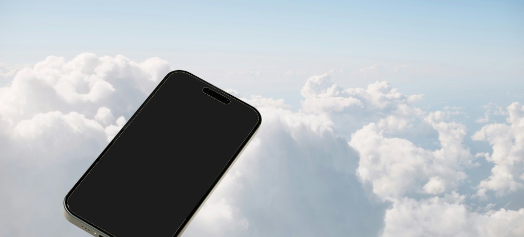 MichaelGangolf's tweet card. How to include iCloud drive into your Titanium SDK iOS app to store files in iCloud.
