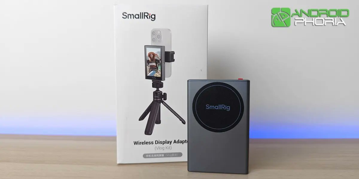 Androidphoria's tweet card. Analizamos el accesorio de SmallRig que permite usar la cámara trasera del móvil para selfies y vlog mientras te ves en una pantalla.