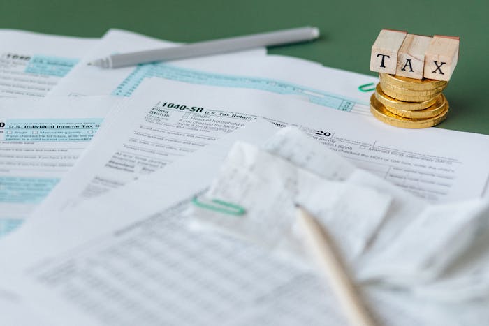 ControllersCncl's tweet card. The OECD’s global minimum tax framework is meant to ensure large enterprises pay a minimum tax on their income in every jurisdiction they operate in. Learn here.